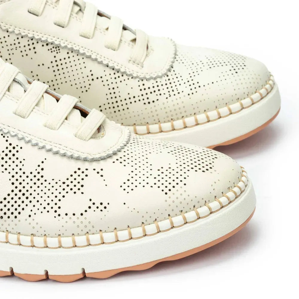 ARENAS
Deportivo con elásticos para mujer