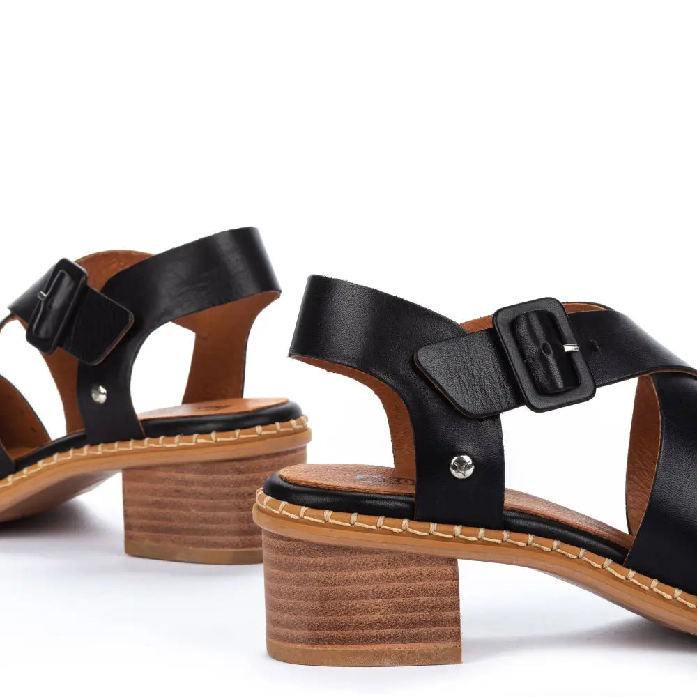 BLANESHeeled sandals
