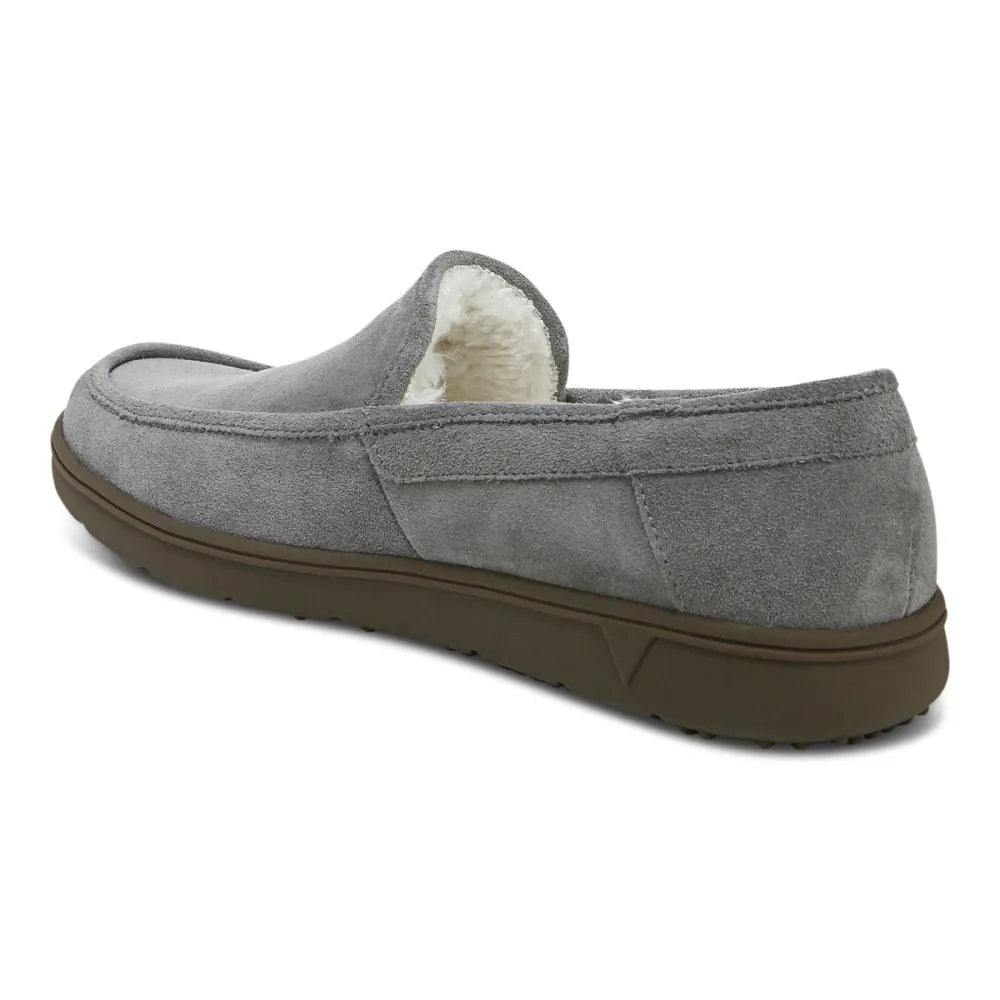 Gustavo Slipper