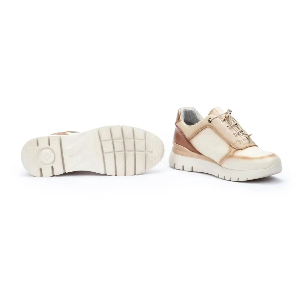 ASTURIASTrainers with leather accents