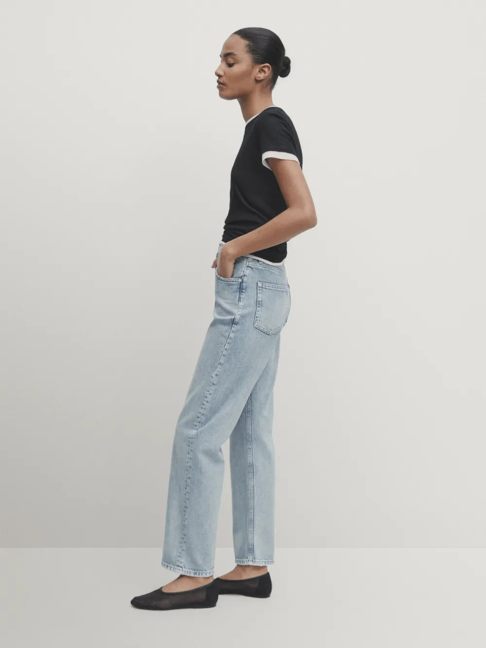 Jeans tiro alto straight fit