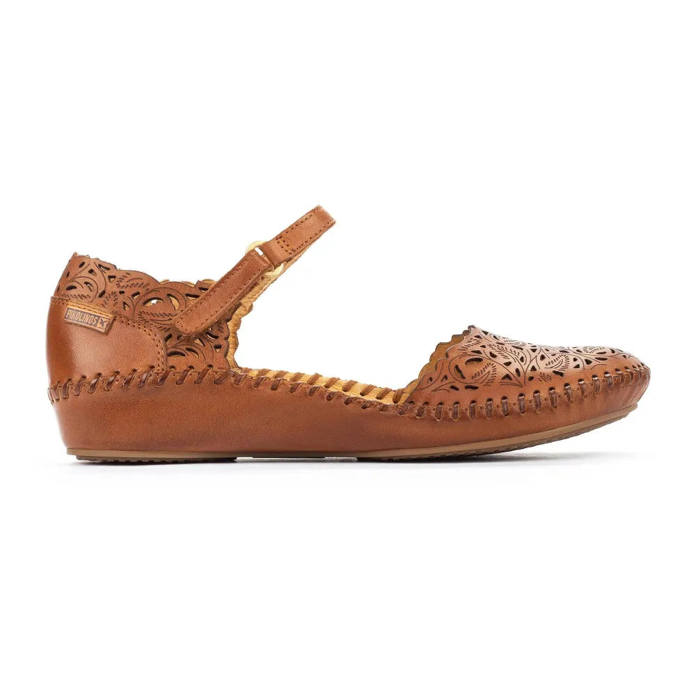 P. VALLARTABallet pump with ankle fastening