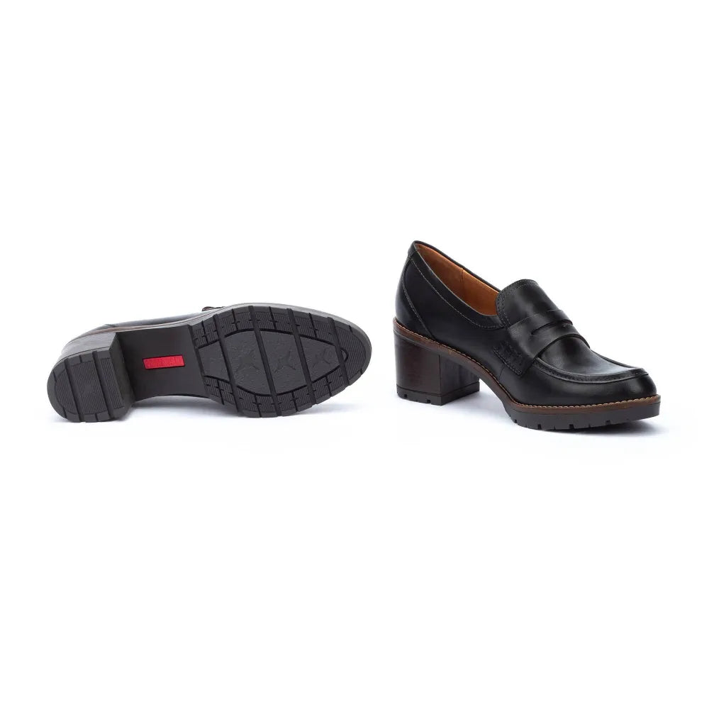 LLANESMid-heel loafers
