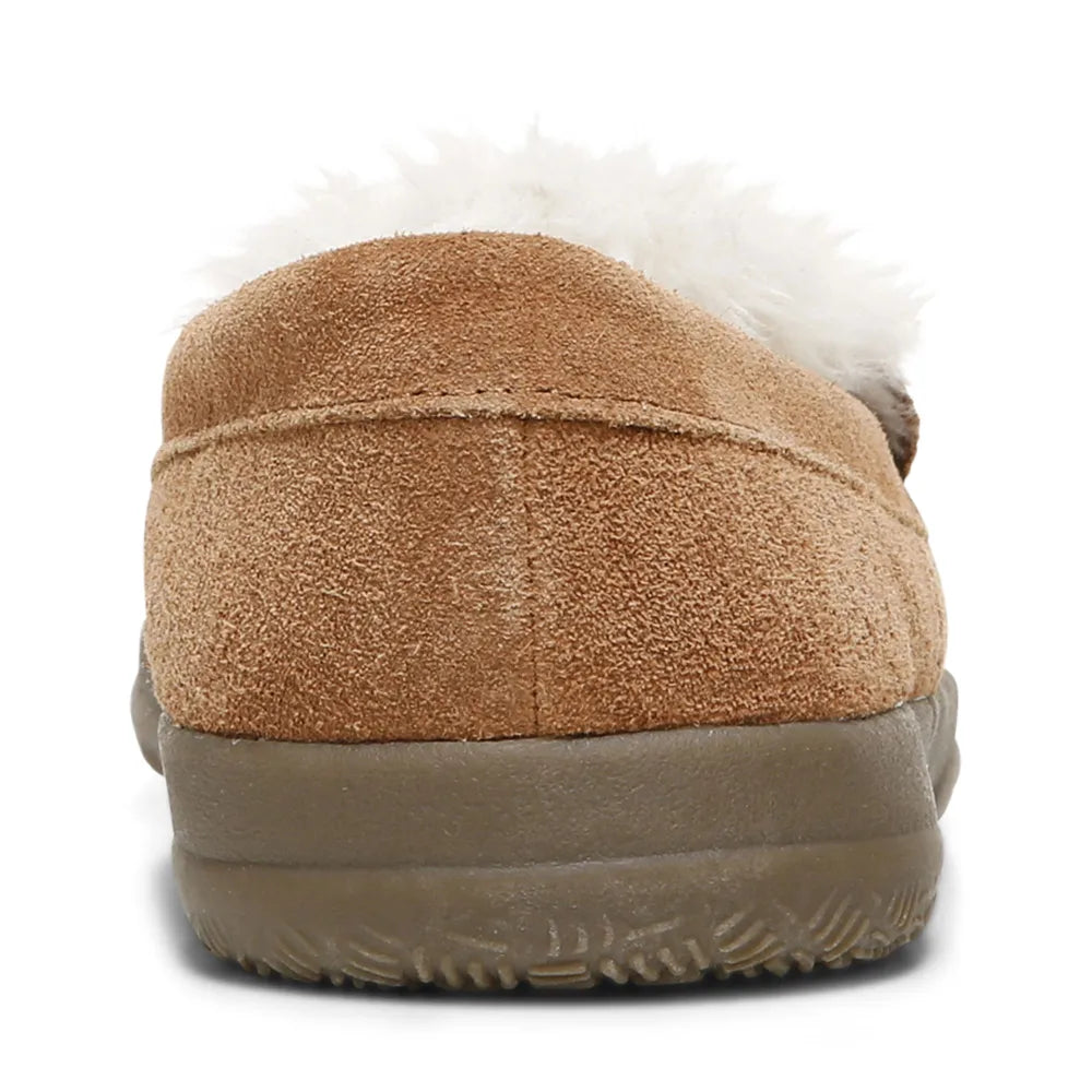 Lynez Slipper