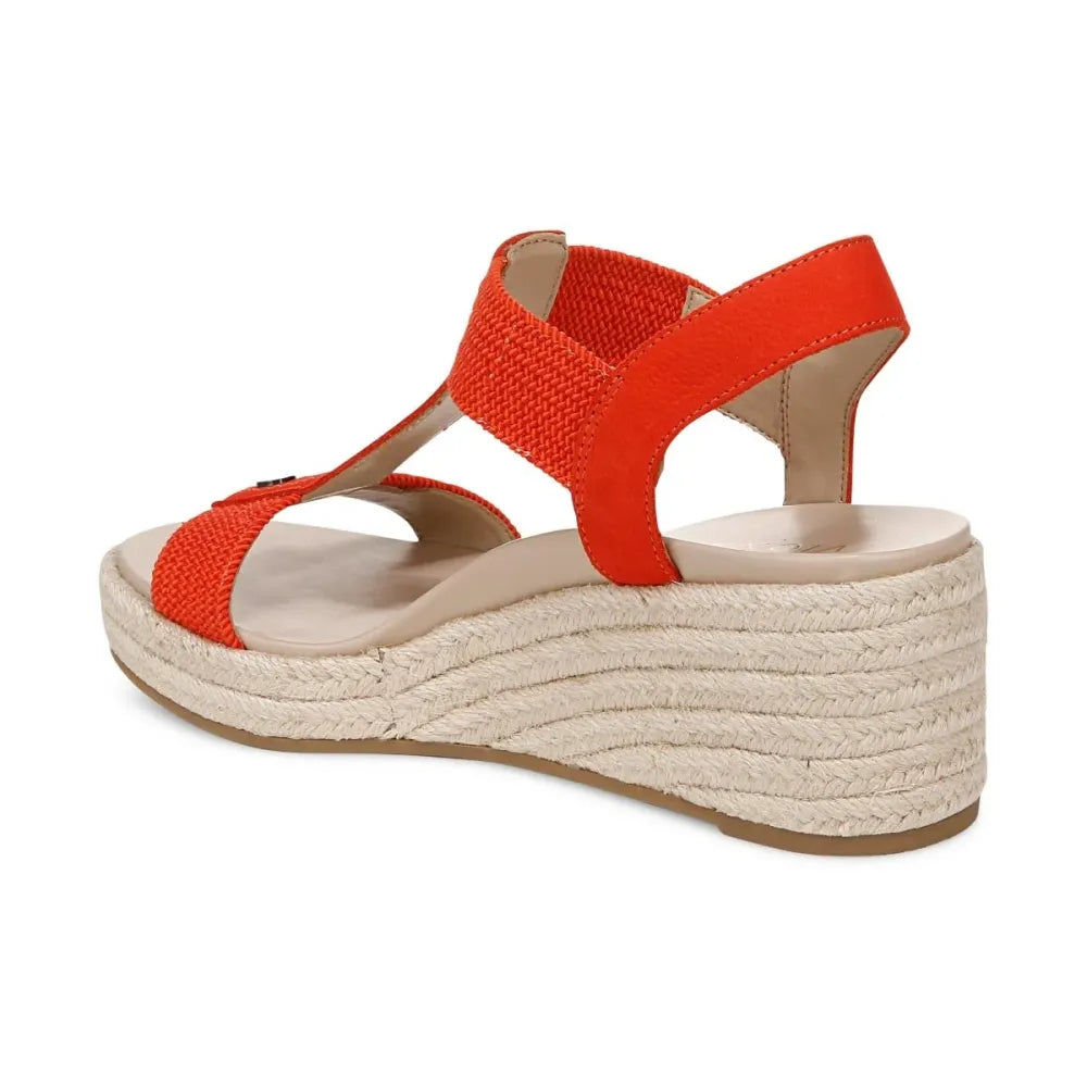 Calera Wedge