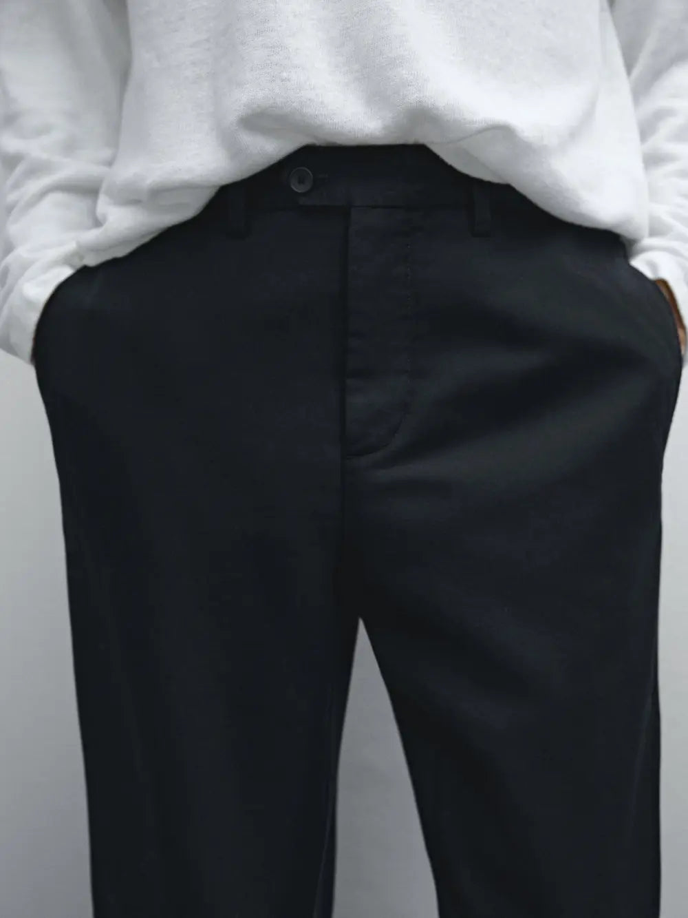 Tapered fit cotton linen trousers