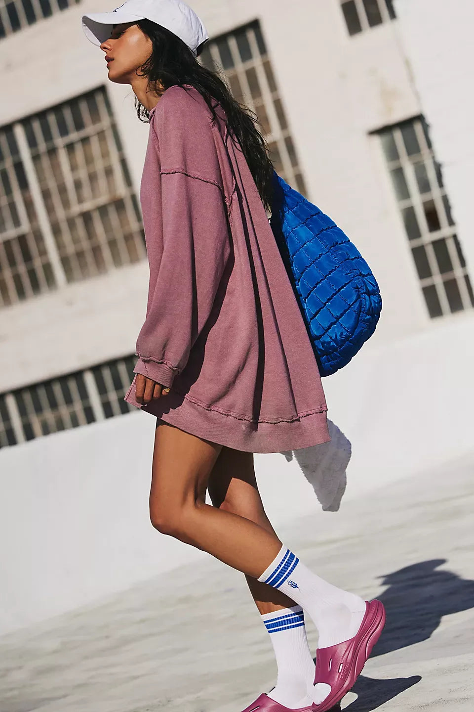 One To Beat Pullover