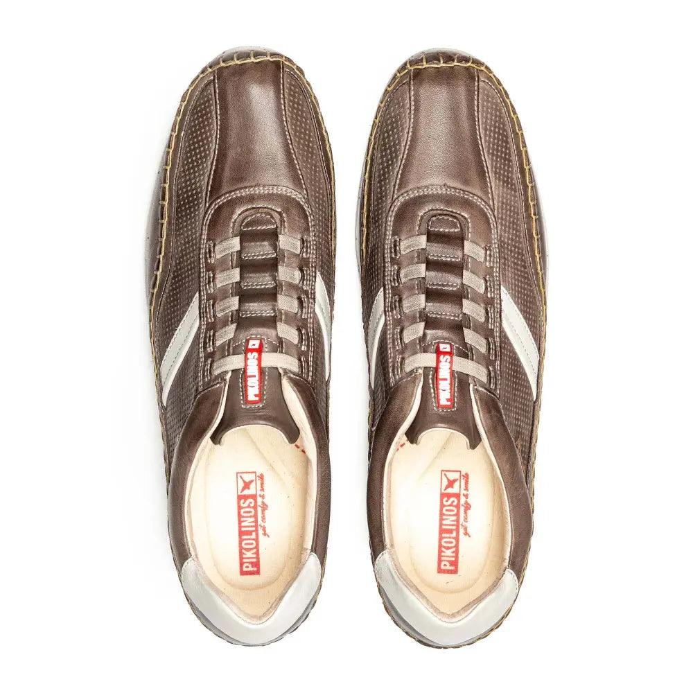 FUENCARRALMulti-coloured sneakers with stitching