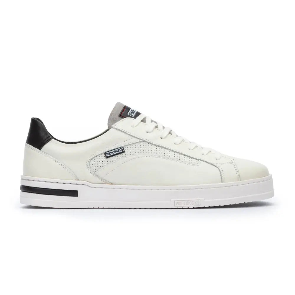XATIVABasic punched trainers