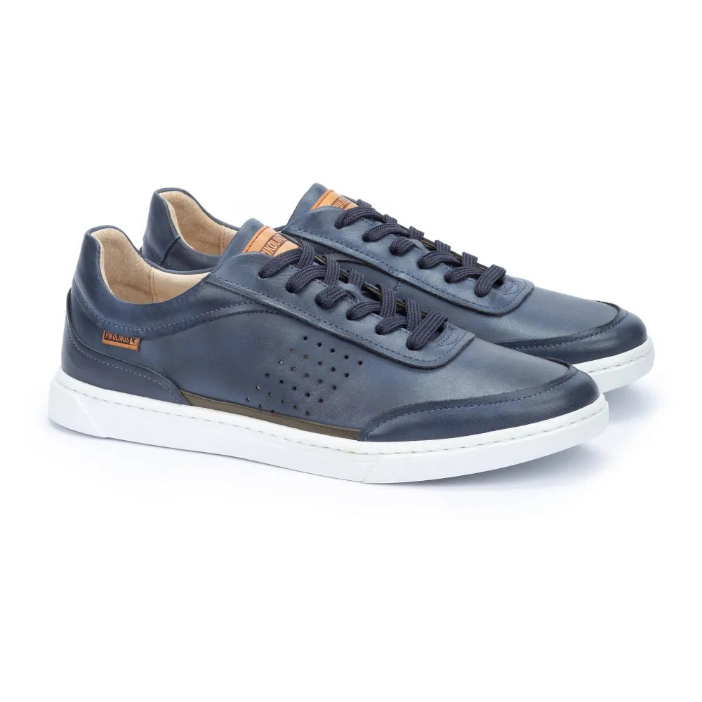 ALICANTEMen’s basic sneakers