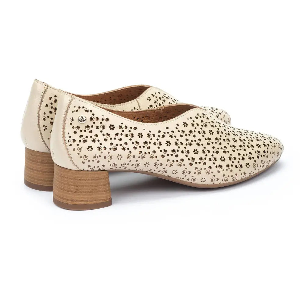 MIRAVETWomen's heeled shoes