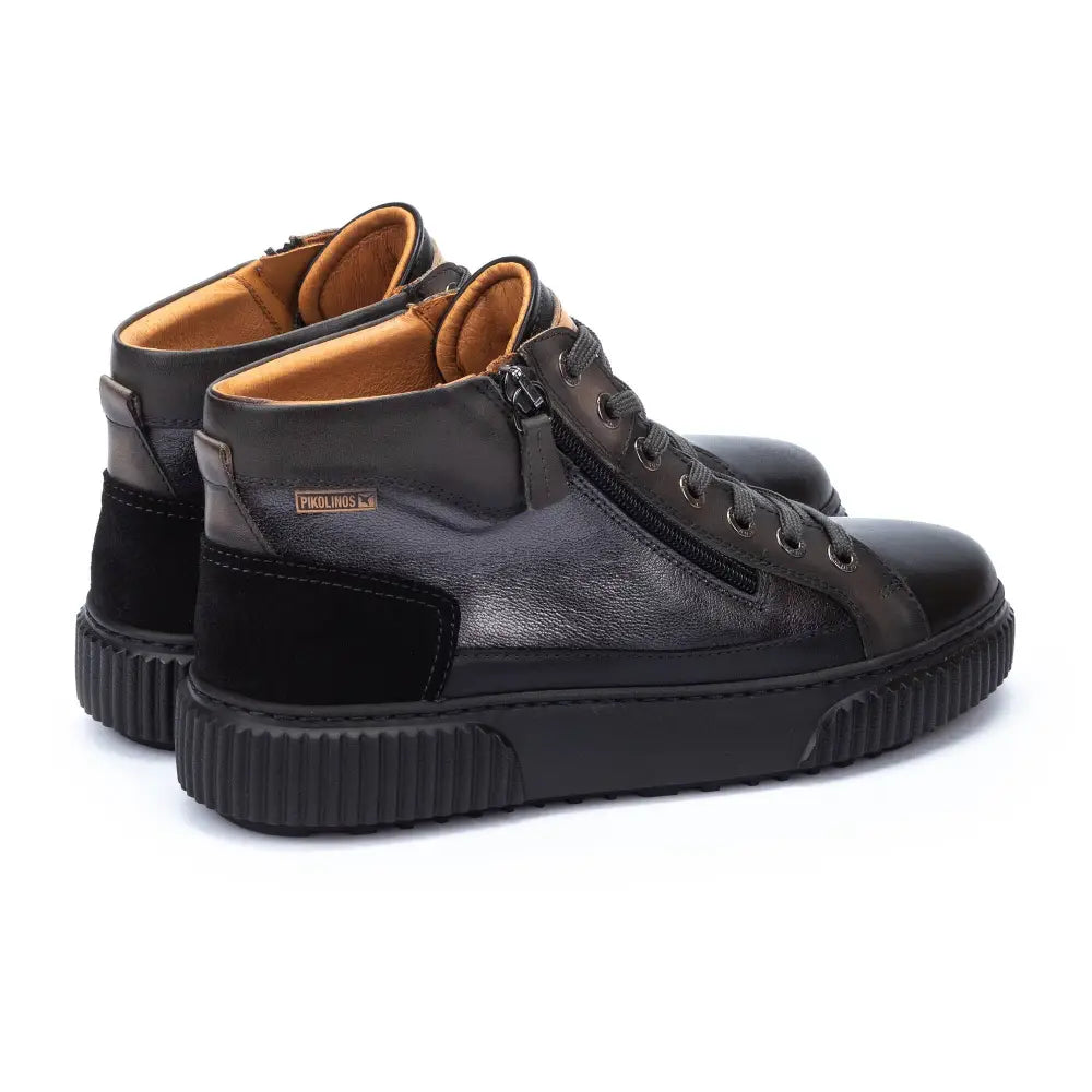 RIELLSFlat trainers