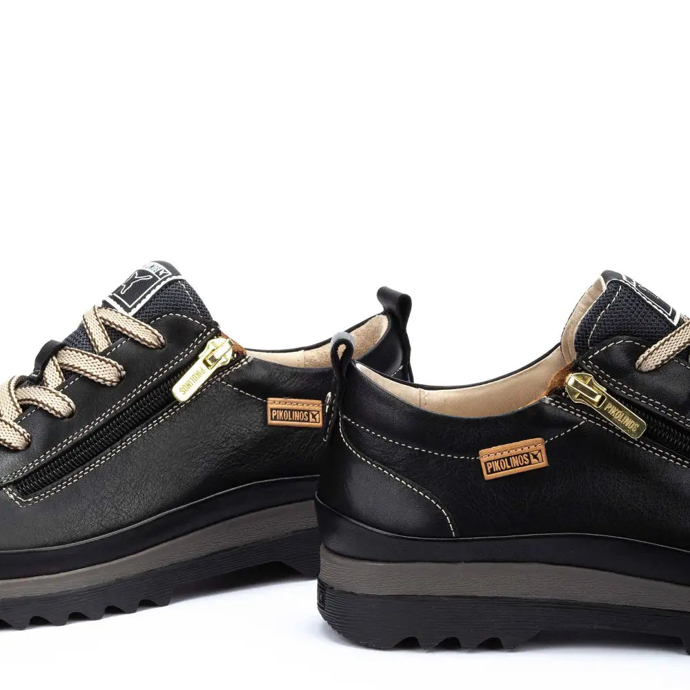 VIGOCasual shoes with laces and zip