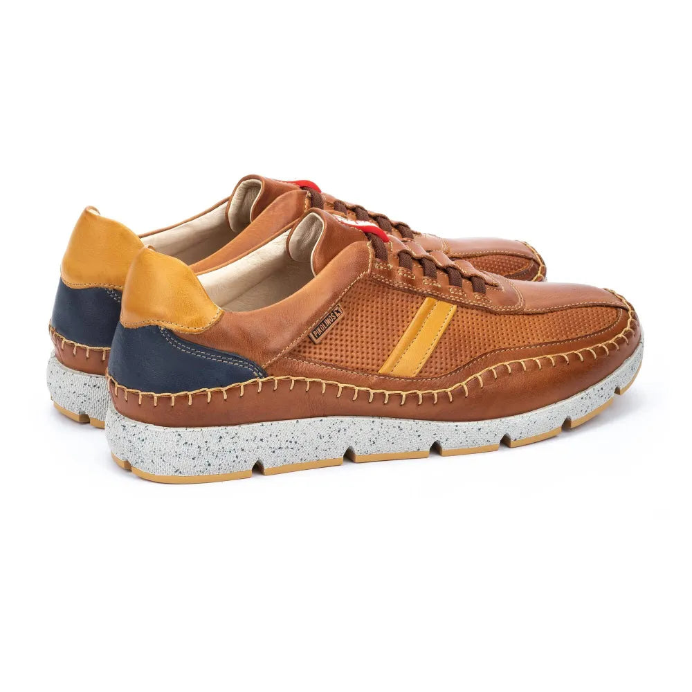 FUENCARRALMulti-coloured sneakers with stitching