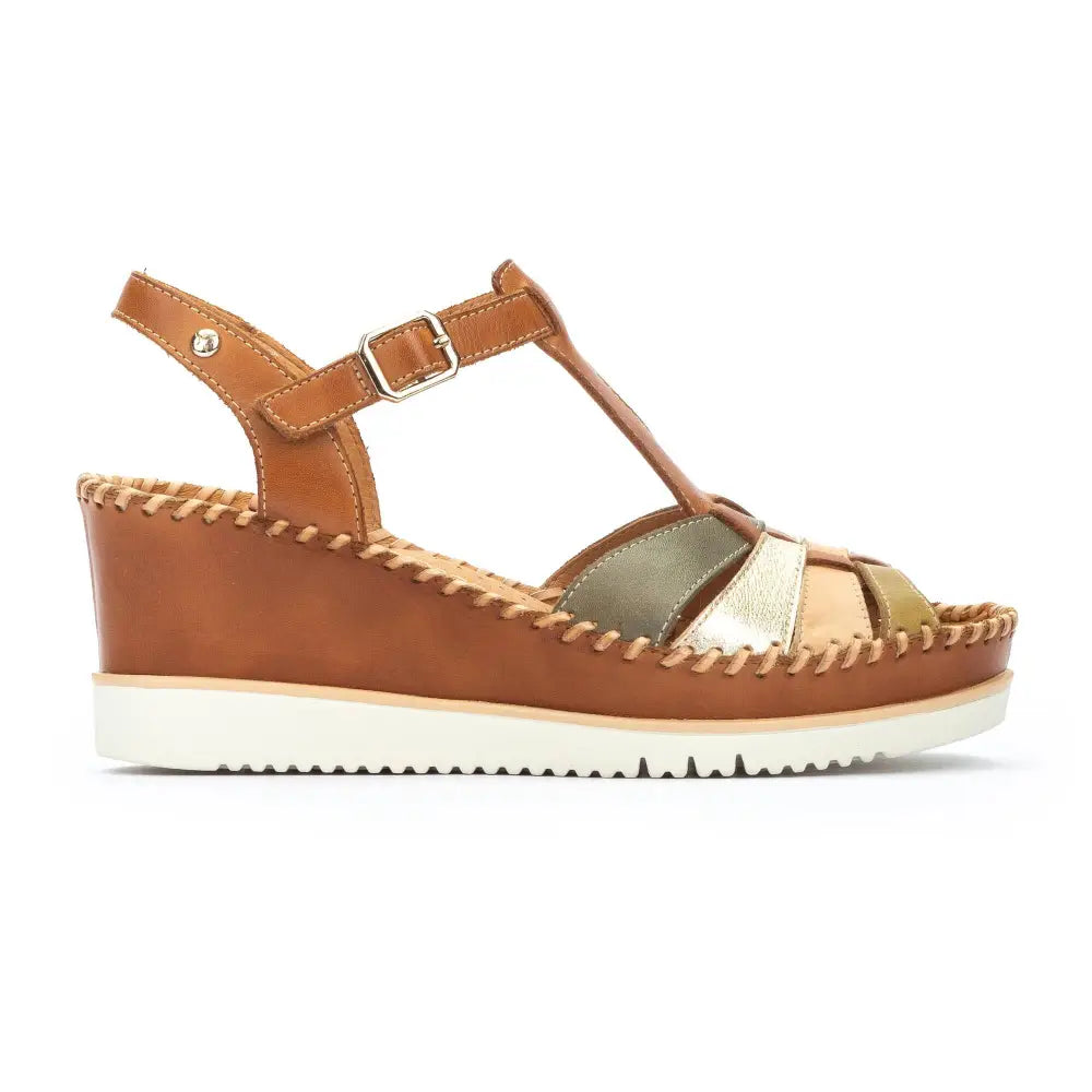 AGUADULCEWomen's wedges with Velcro closure