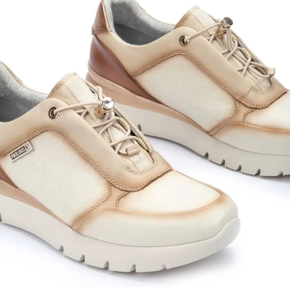 ASTURIASTrainers with leather accents