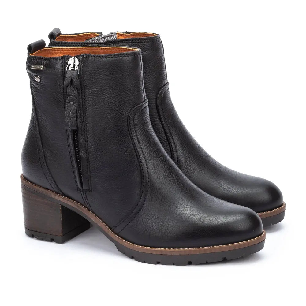 LLANESWomen’s ankle boots with zip