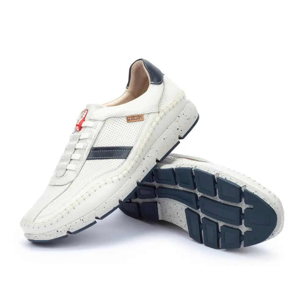 FUENCARRALMulti-coloured sneakers with stitching