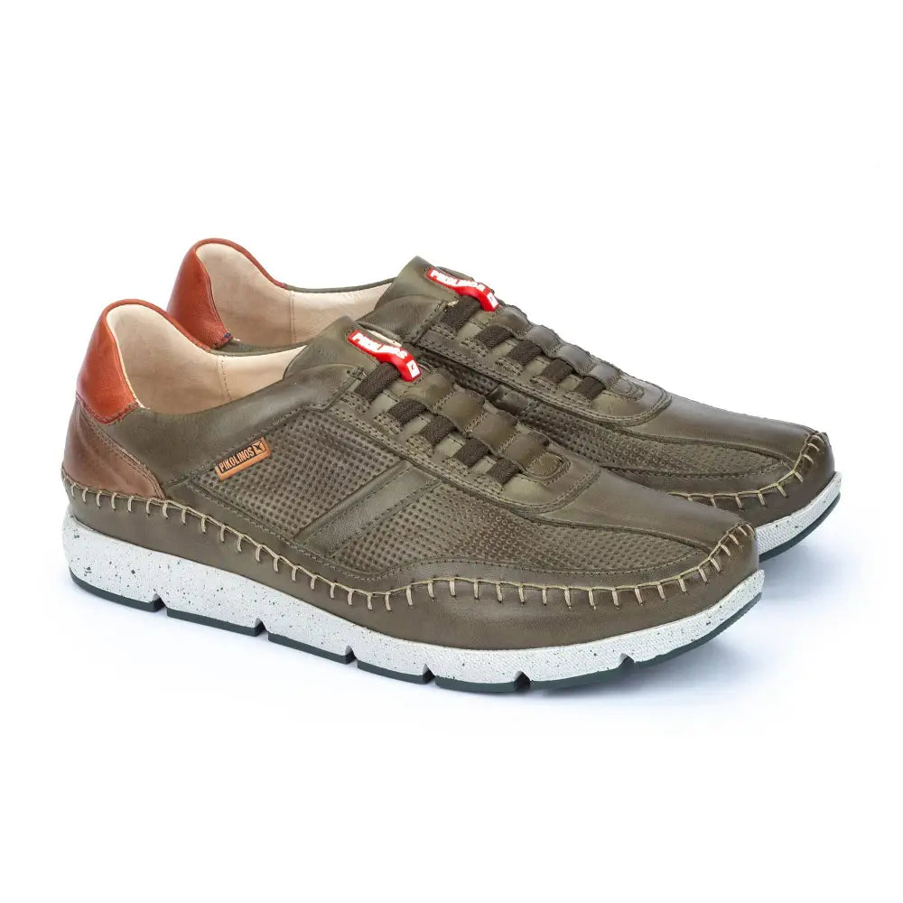 FUENCARRALMen’s brown sneakers
