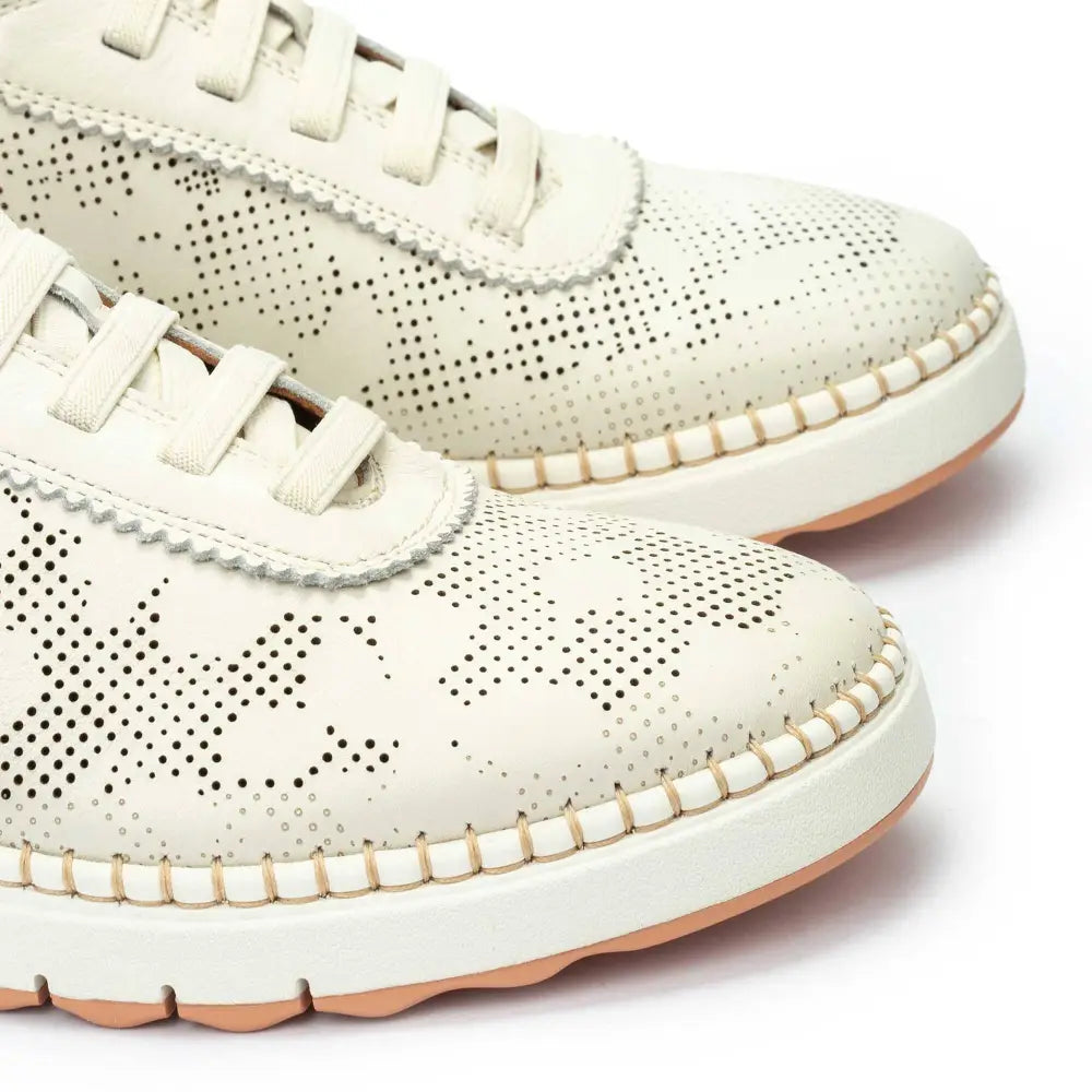 ARENASWomen's elasticated trainers