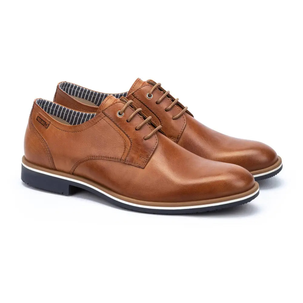 LEONPikolinos men’s smart Blucher
