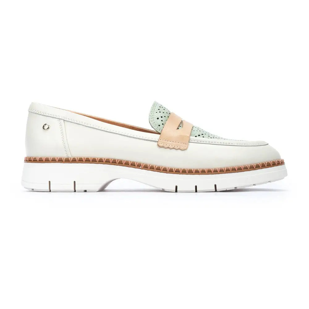 HENARESWomen’s mixed penny loafers