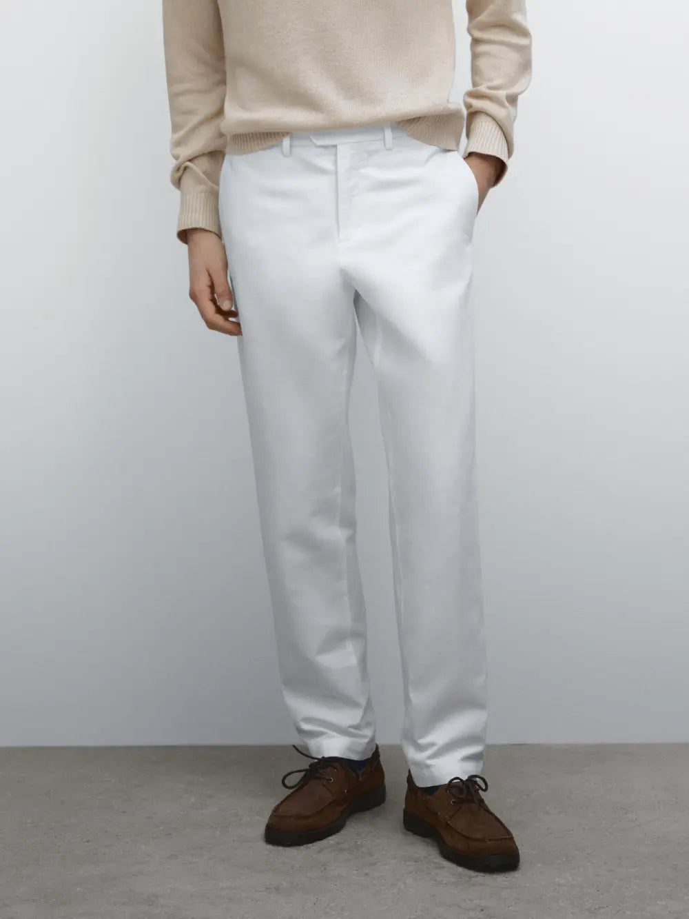 Tapered fit cotton linen trousers