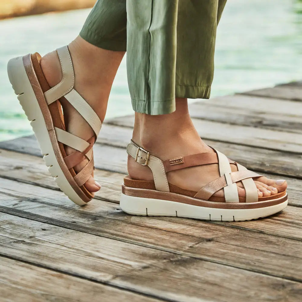 PALMAWomen’s strappy sandals