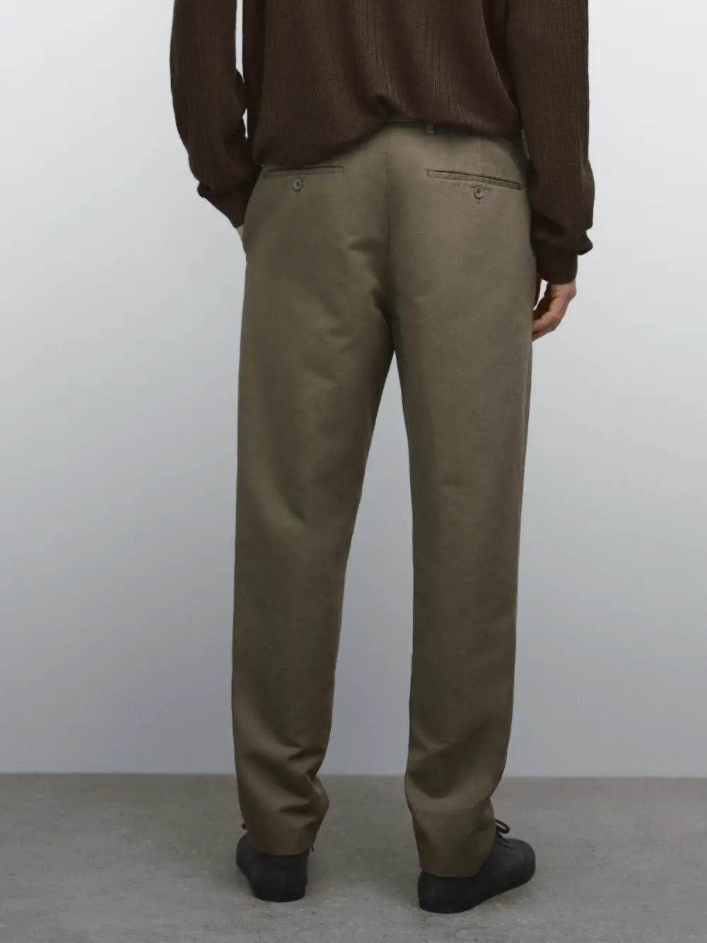 Tapered fit cotton linen trousers