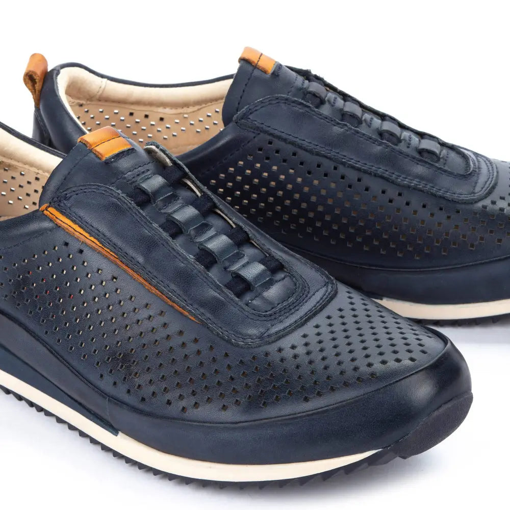 LIVERPOOLSneaker with details