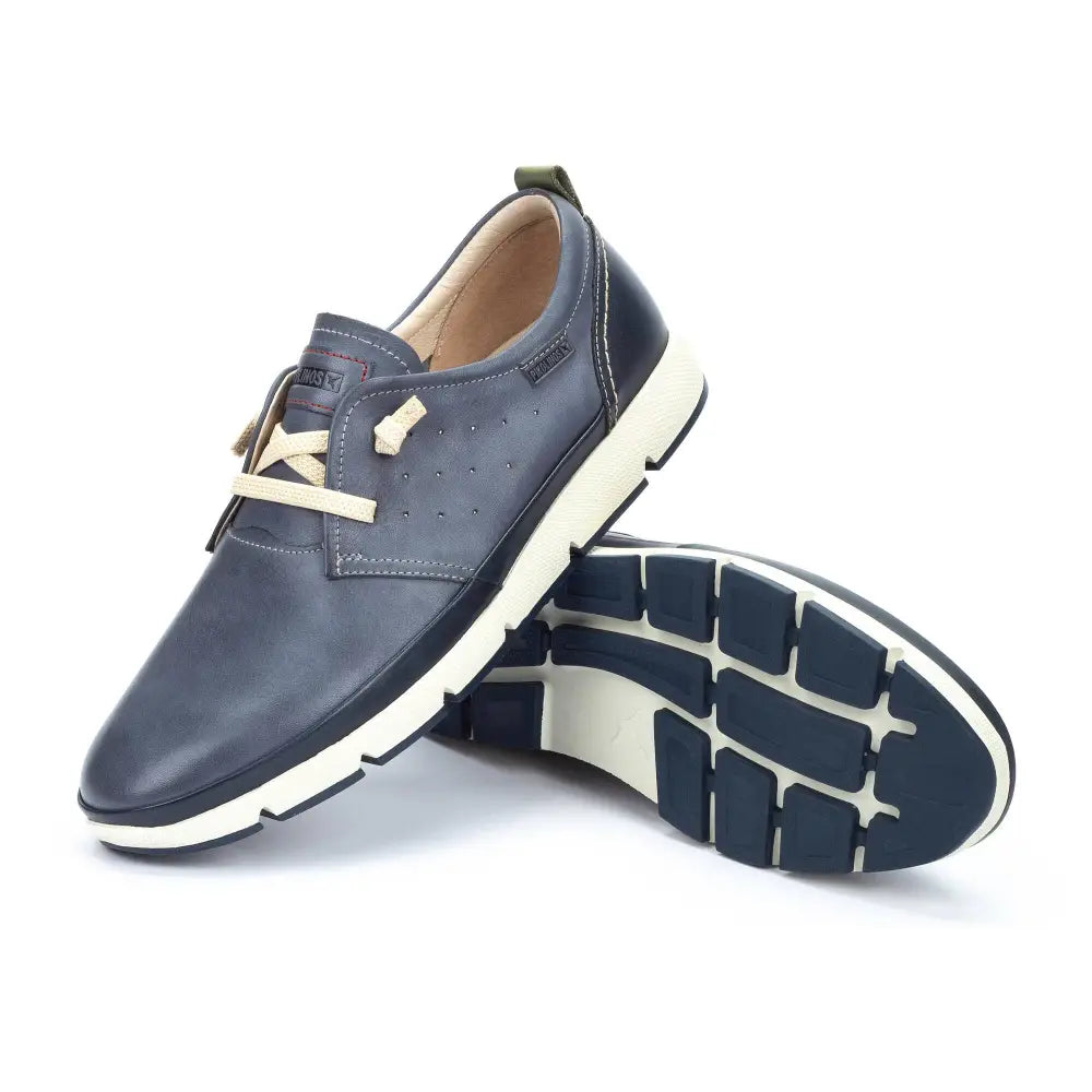 FUENCARRALMen’s sneakers with elastic laces