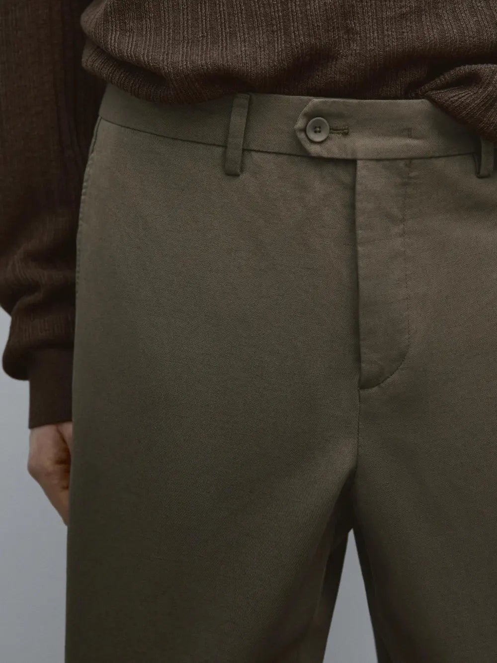 Tapered fit cotton linen trousers