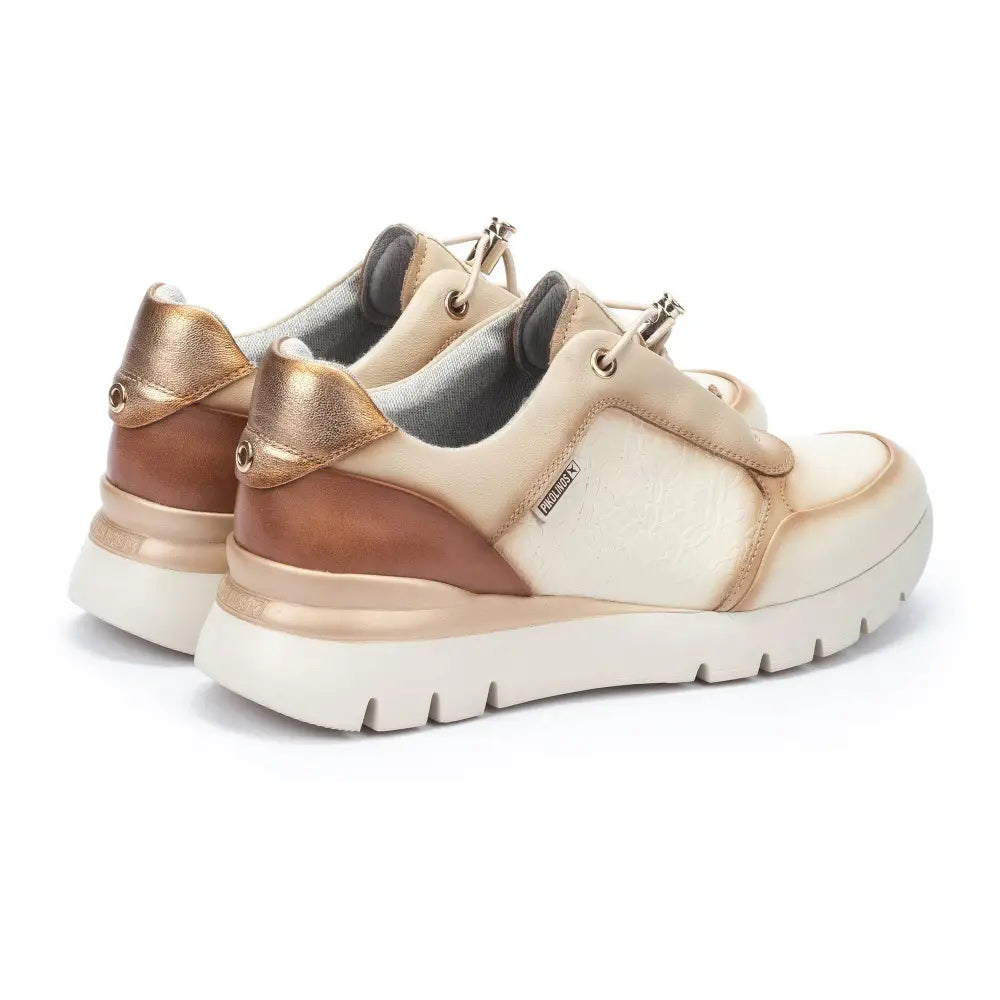 ASTURIASTrainers with leather accents