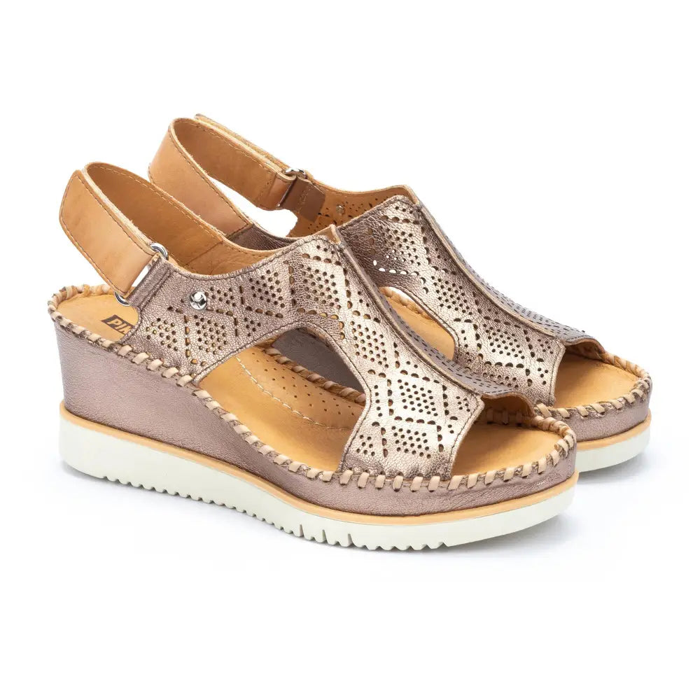 AGUADULCEWomen's wedge sandals with extra lightweight sole