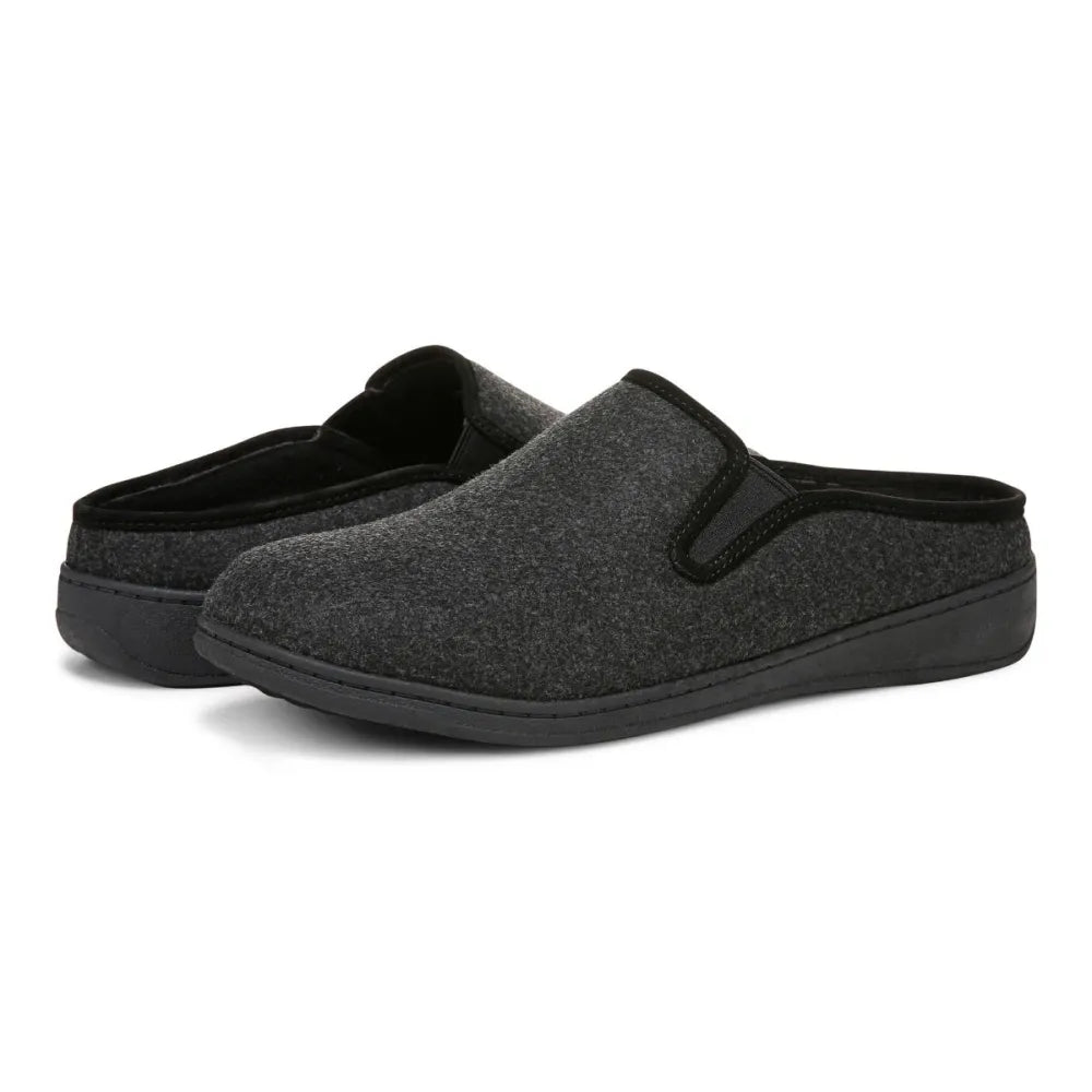 Unwind Clog Slipper