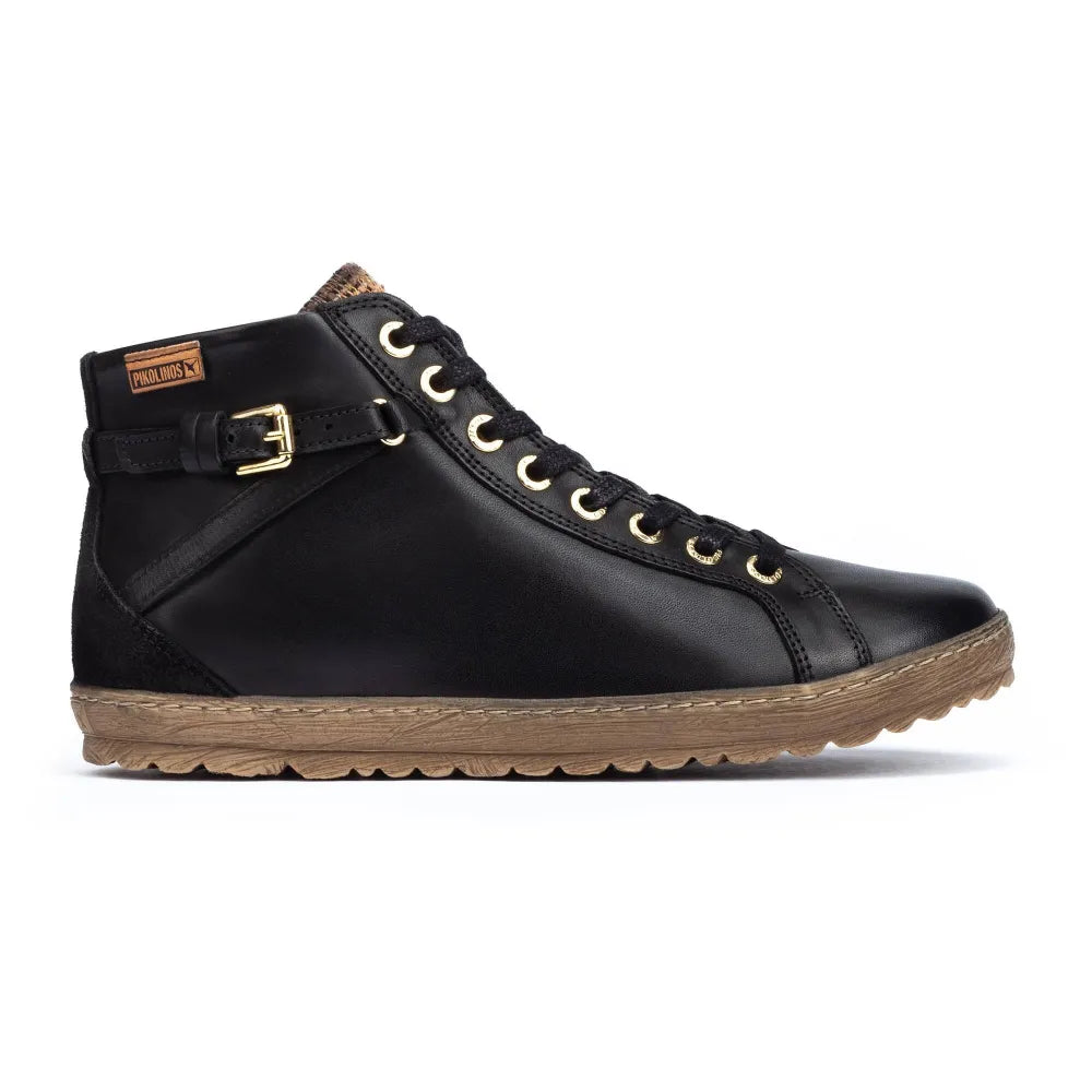LAGOSWomen’s bootie trainers