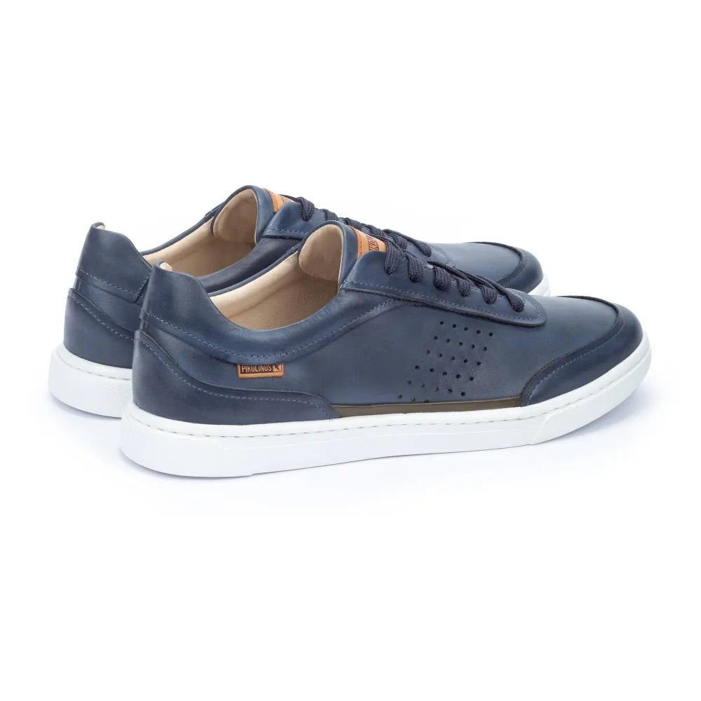 ALICANTEMen’s basic sneakers