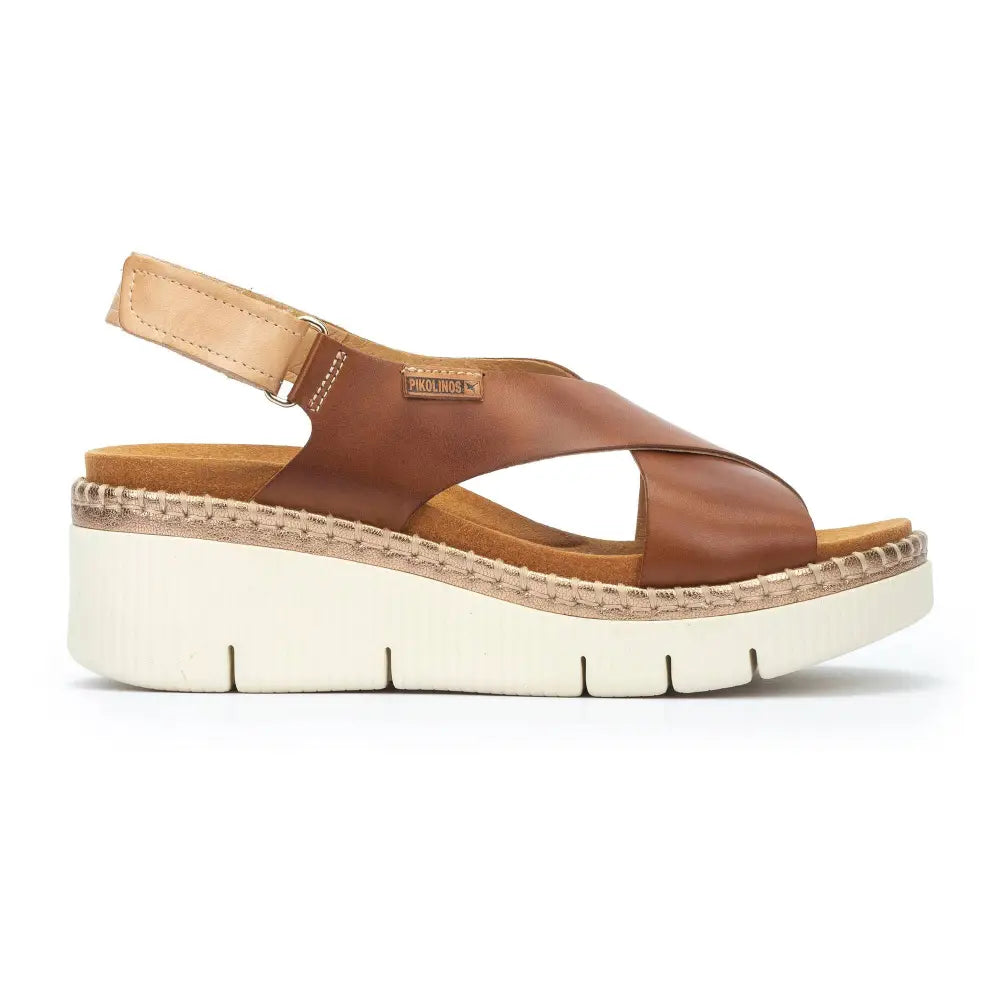 GOMERAWomen's wedges with Velcro closure