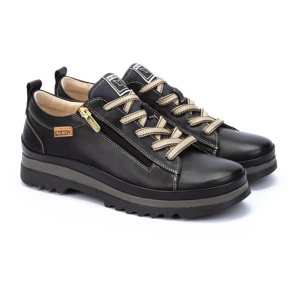 VIGOCasual shoes with laces and zip
