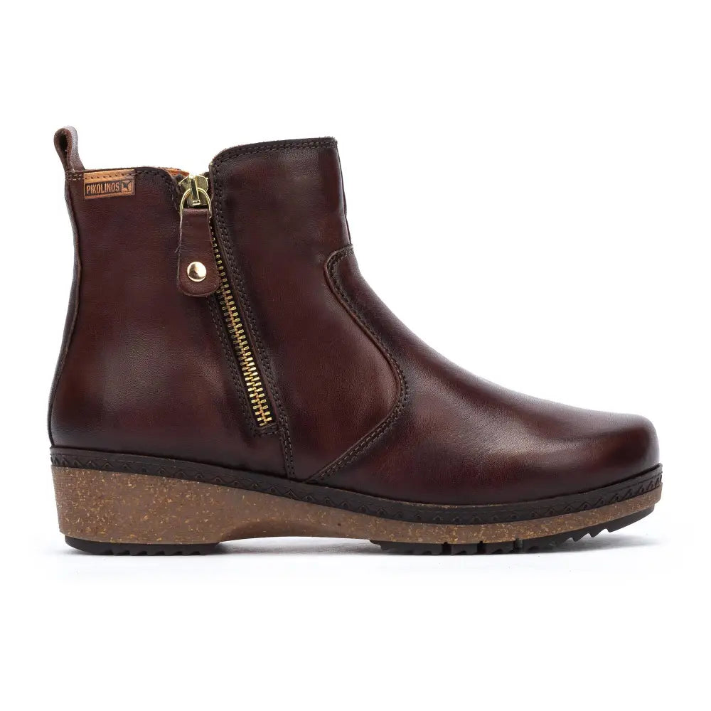 GRANADAWomen’s ankle boots with zip