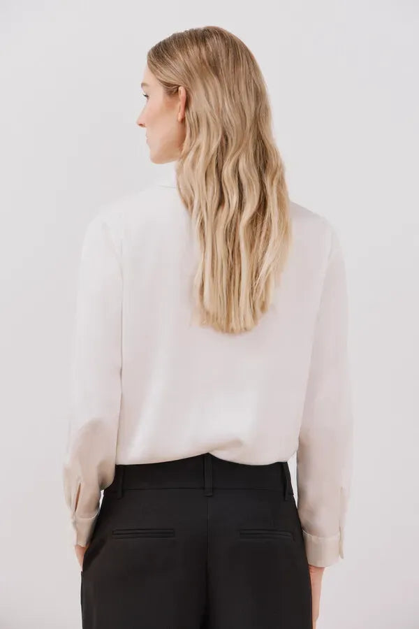 Blusa satinada manga larga