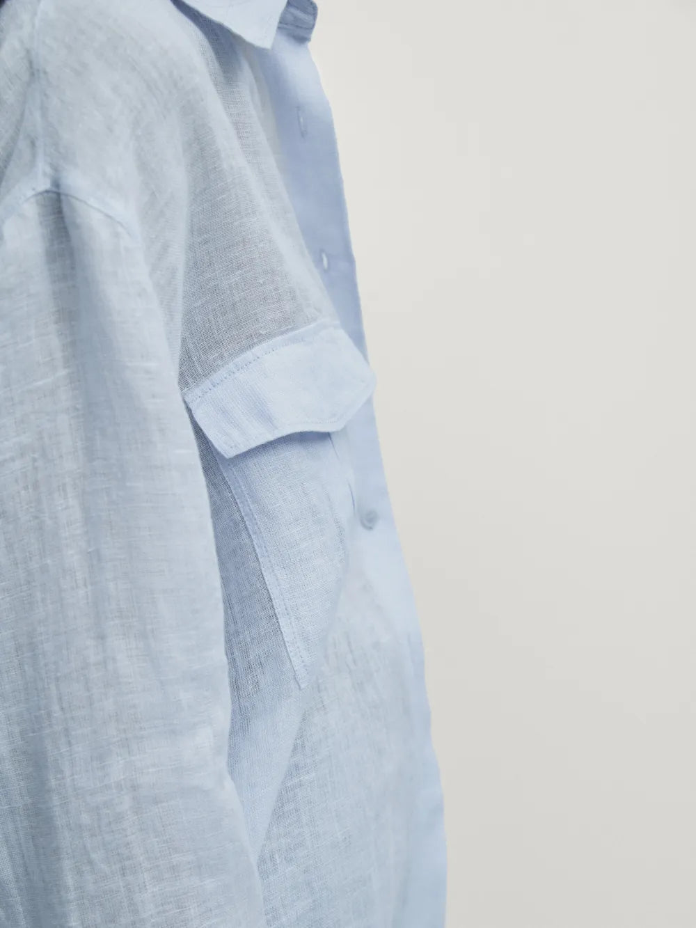 Camisa 100% lino bolsillos