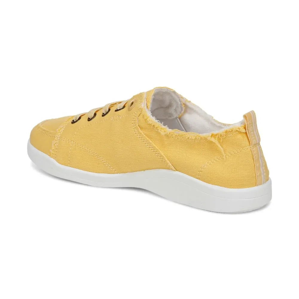 Beach Pismo Casual Sneaker: Canvas
