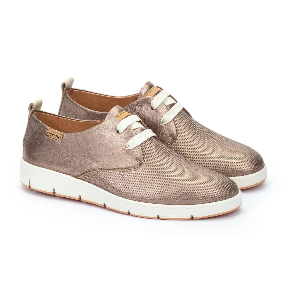 MADRID
Zapato plano con cordones para mujer