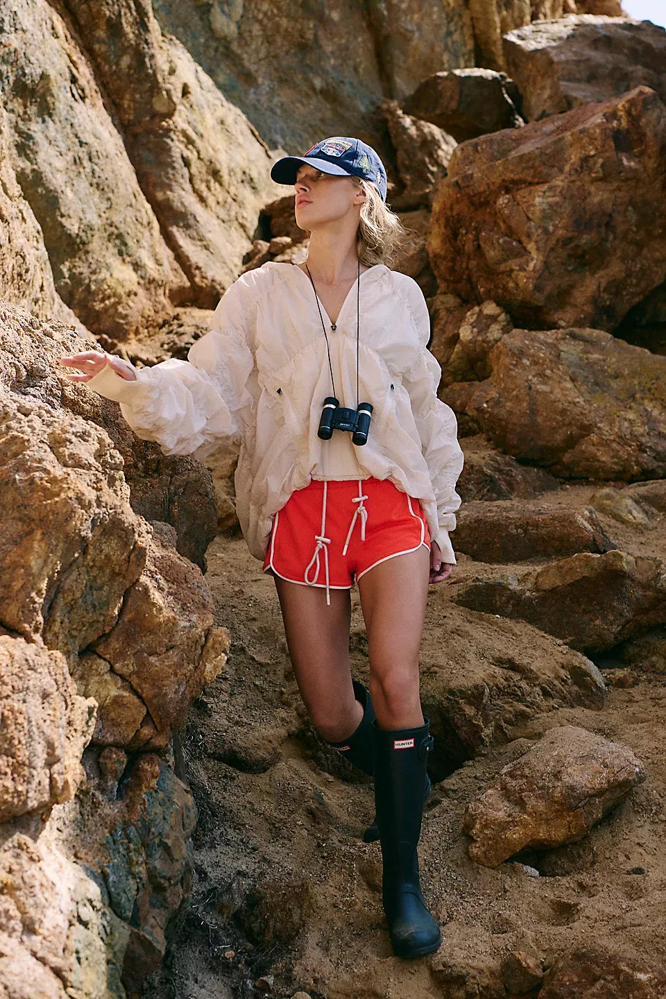 Happy Camper Pullover