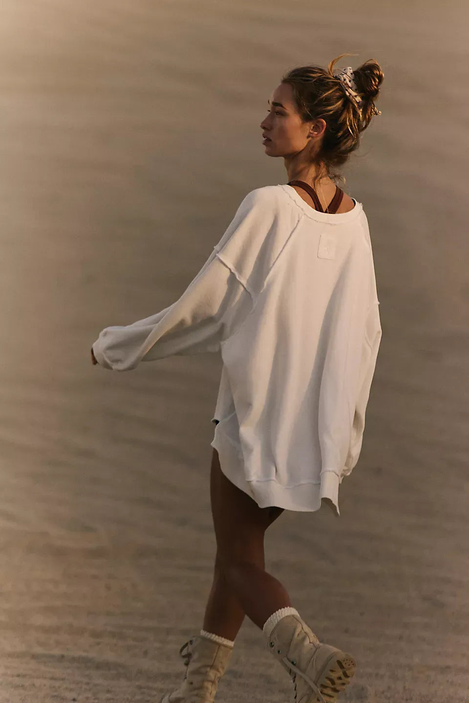 One To Beat Pullover