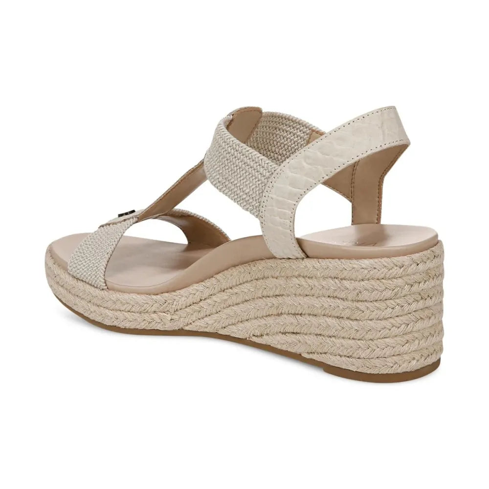 Calera Wedge