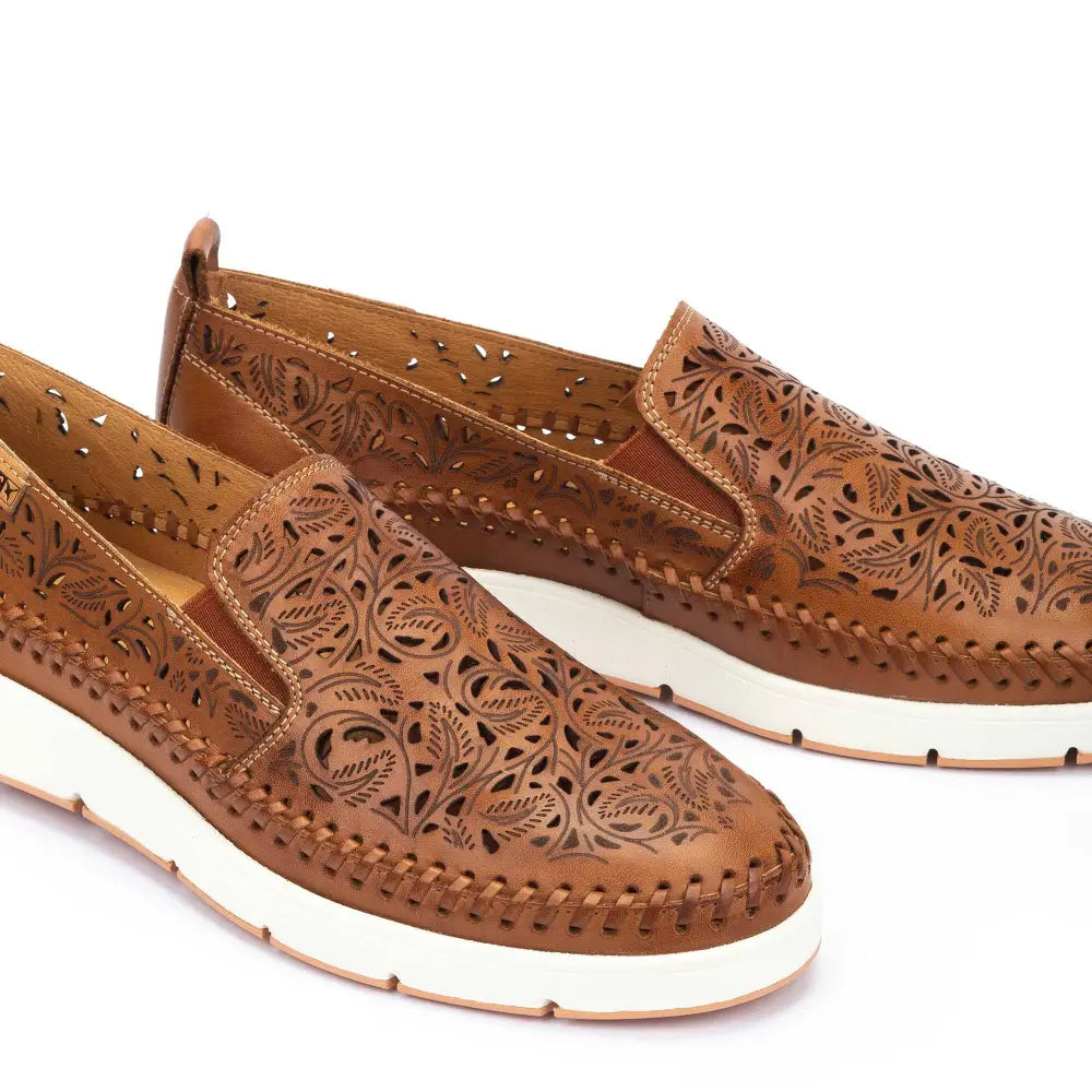 TENERIFEWomen's elasticated loafers