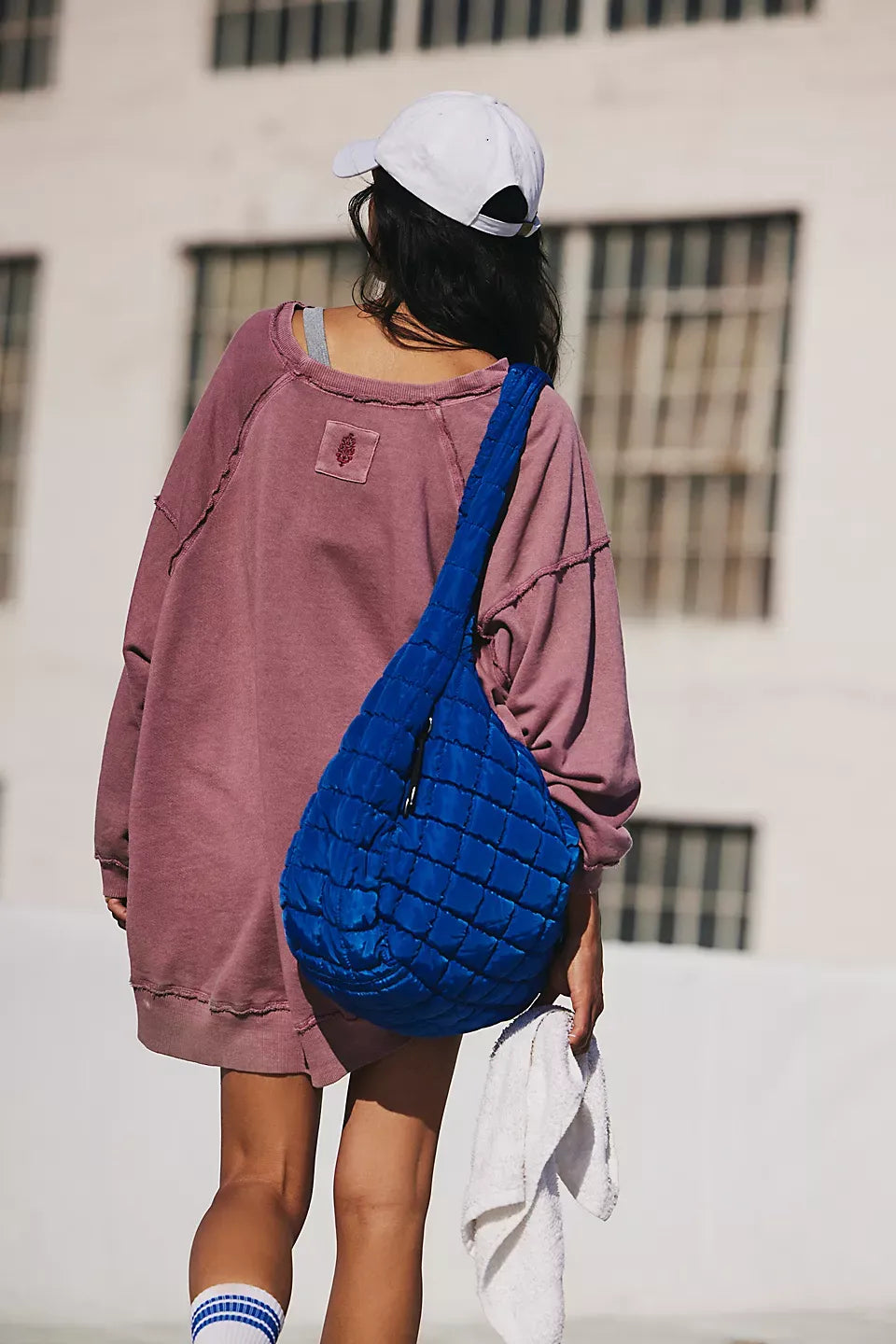 One To Beat Pullover