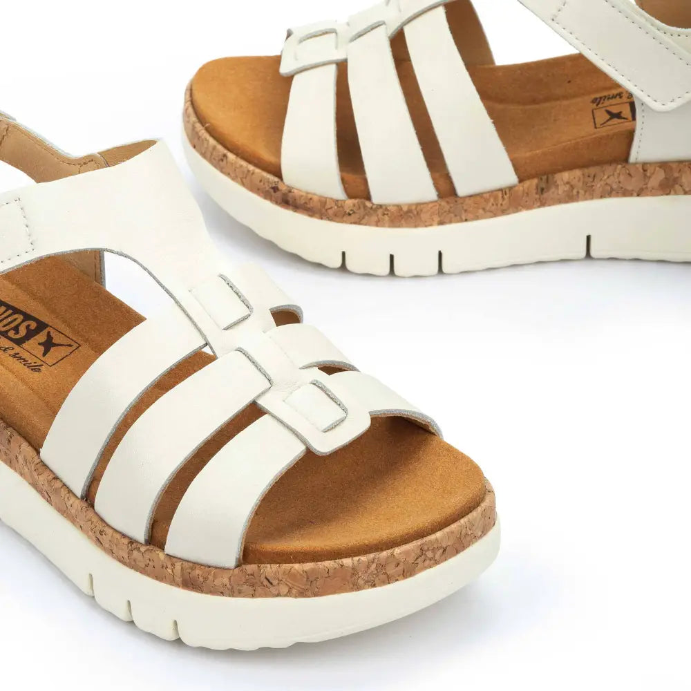 PALMAWomen's wedges with Velcro closure